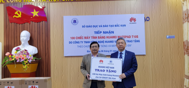 Huawei Việt Nam thực hiện chuỗi hoạt động hỗ trợ đưa công nghệ vào giáo dục tại vùng cao