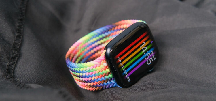 Vòng Bện Solo Pride Edition 2024: Tôi đã tìm được sợi dây giúp Apple Watch toả sáng