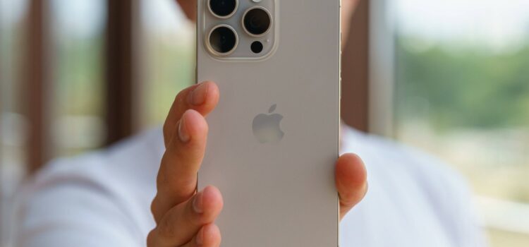 Apple cam kết cho phép các ứng dụng của bên thứ 3 truy cập vào NFC để thanh toán