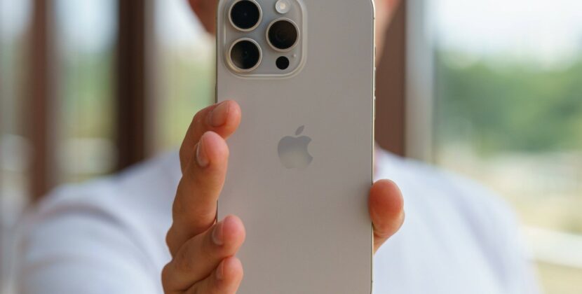 Apple cam kết cho phép các ứng dụng của bên thứ 3 truy cập vào NFC để thanh toán