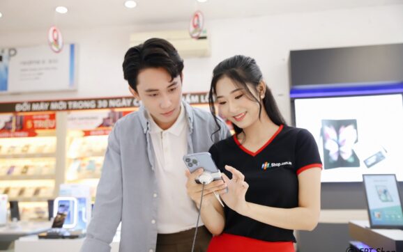 FPT Shop tặng miễn phí 16.000 kính cường lực iPhone