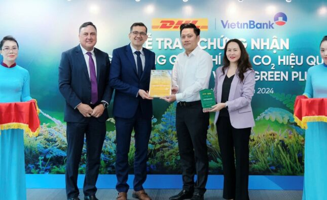 Dịch vụ GoGreen Plus của DHL giúp VietinBank giảm phát thải hơn 26 tấn CO2