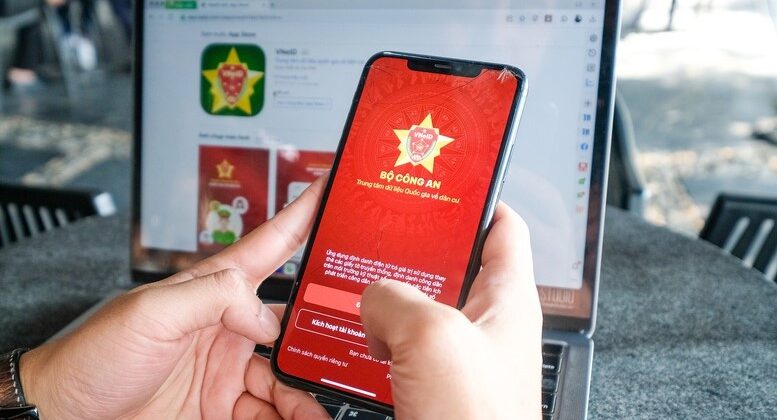 Cẩn thận bẫy lừa “phạt nguội” và thủ đoạn cài đặt VNeID giả mạo