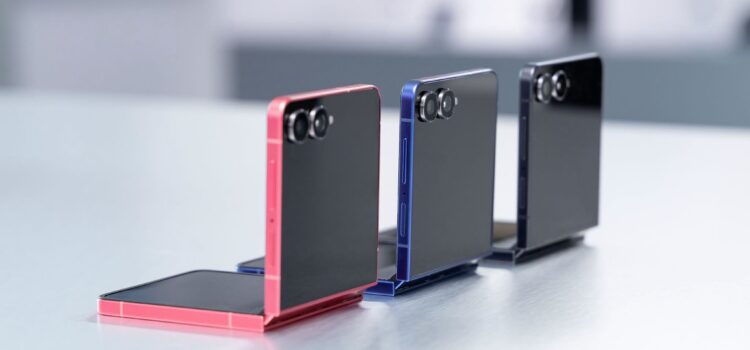 Samsung giới thiệu Galaxy Z Flip7: Thiết kế gập nhỏ gọn, tích hợp AI và màn hình FlexWindow mới