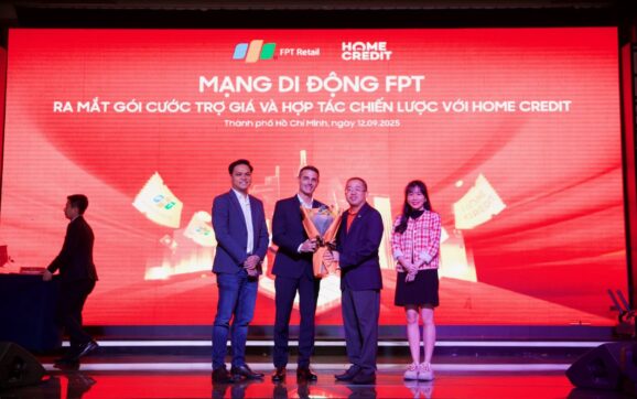 FPT Shop và mạng di động FPT triển khai chương trình trợ giá thiết bị kèm SIM