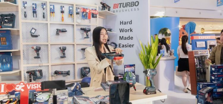 Bosch Tech Tour 2025: Giải pháp từ gia đình, nơi làm việc đến nhà máy