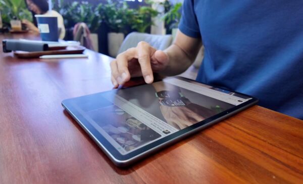 Review Huawei MatePad 11.5 (2025): “Laptop mini” dưới 10 triệu – mỏng nhẹ, hướng đến hiệu quả công việc