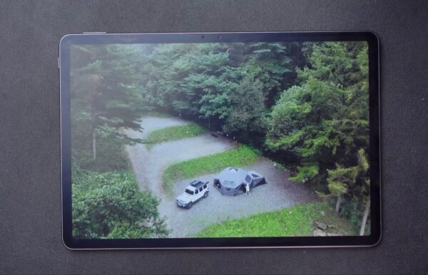 Có mọi ứng dụng cần thiết, bao gồm ứng dụng Google.