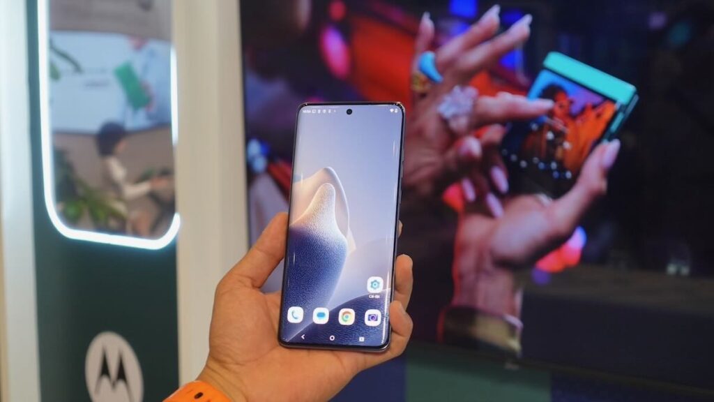 Motorola ra mắt 5 mẫu smartphone mới tại Việt Nam, giá từ 2,89 đến 18,99 triệu đồng