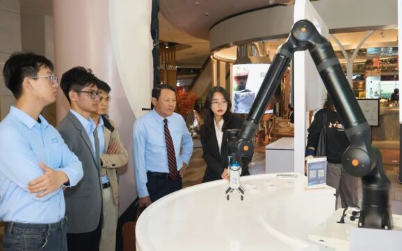 EuroCham và Bosch thảo luận giải pháp thúc đẩy “nhà máy thông minh” tại Việt Nam