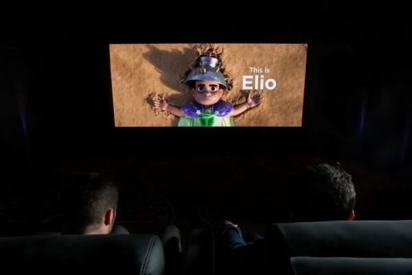 Samsung giới thiệu màn hình Cinema LED Onyx thế hệ mới cho rạp phim
