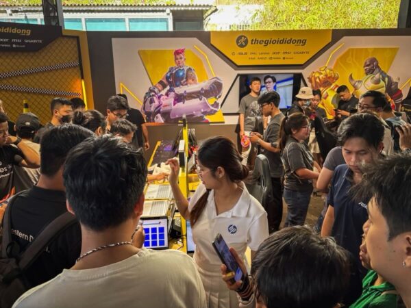 Thế Giới Di Động tổ chức sự kiện trải nghiệm sản phẩm công nghệ AI tại TP.HCM
