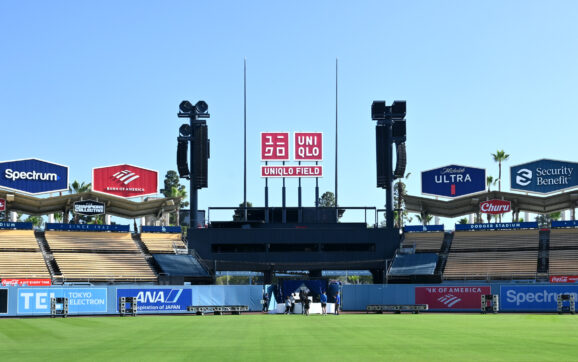 UNIQLO hợp tác ra mắt “UNIQLO Field” tại Dodger Stadium