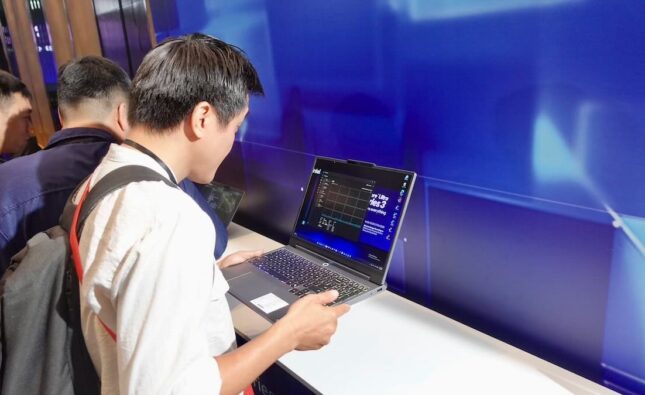 Laptop dùng chip Intel Core Ultra Series 3 chính thức bán tại Việt Nam