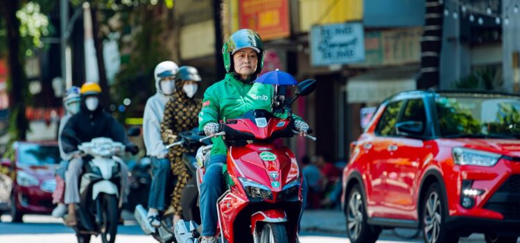 Grab triển khai chương trình thưởng cho tài xế trên toàn quốc dịp lễ 30/4 – 1/5