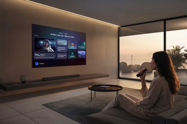 TV OLED Samsung giờ không chỉ để xem: có thể biến thành tranh treo tường với hơn 5.000 tác phẩm