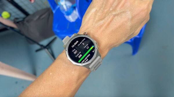 Review nhanh OPPO Watch X3: thiết kế “quiet luxury”, nhiều tính năng thể thao và sức khỏe đáng chú ý