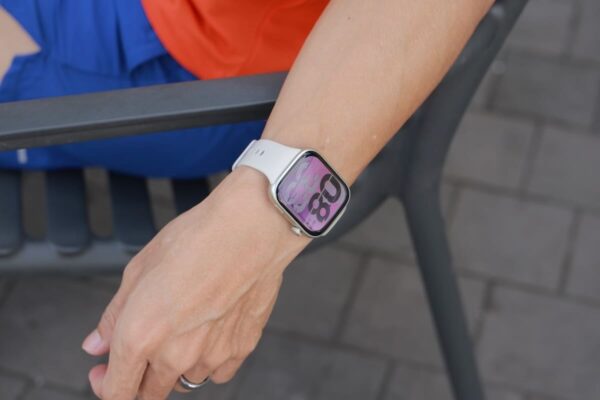 Review HONOR Watch X5i: Đồng hồ giá mềm, đủ dùng cho người mới chạy bộ