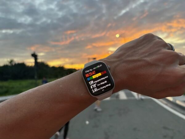 Review HONOR Watch X5i: Đồng hồ giá mềm, đủ dùng cho người mới chạy bộ