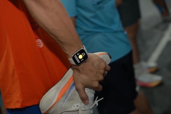 Review HONOR Watch X5i: Đồng hồ giá mềm, đủ dùng cho người mới chạy bộ