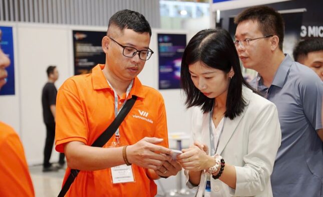 Vietnamobile ra mắt bộ 3 giải pháp SME360, InsightOS và CareLink: giải pháp số cho doanh nghiệp