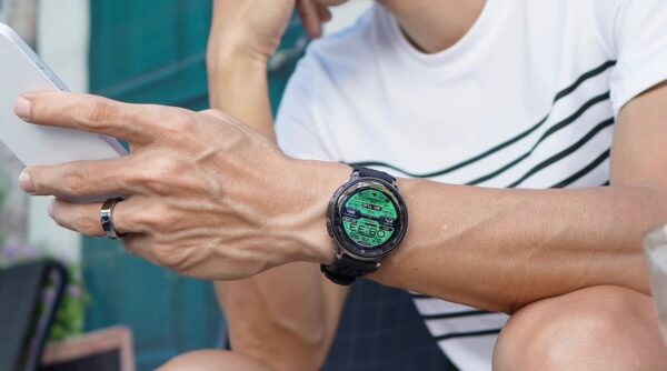Đánh giá Amazfit Cheetah 2 Pro: Đồng hồ thể thao tốt nhất của Amazfit dành cho runner và người tập Hybrid?