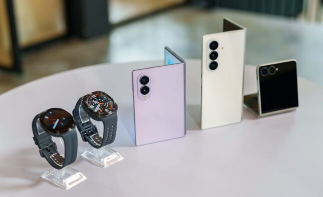 Samsung Galaxy Watch Ultra2 và Galaxy Watch9: AI theo dõi sức khỏe chuyên sâu, pin lớn nhất từ trước đến nay