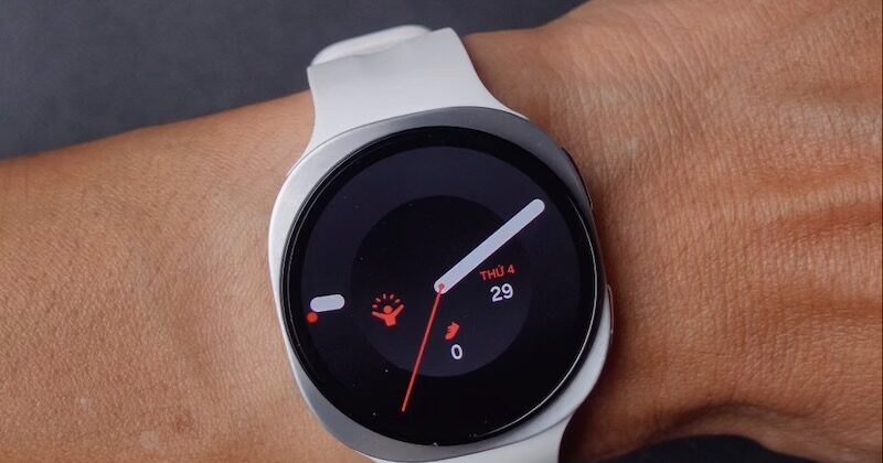 Mở hộp Galaxy Watch9: Màu trắng quá đẹp