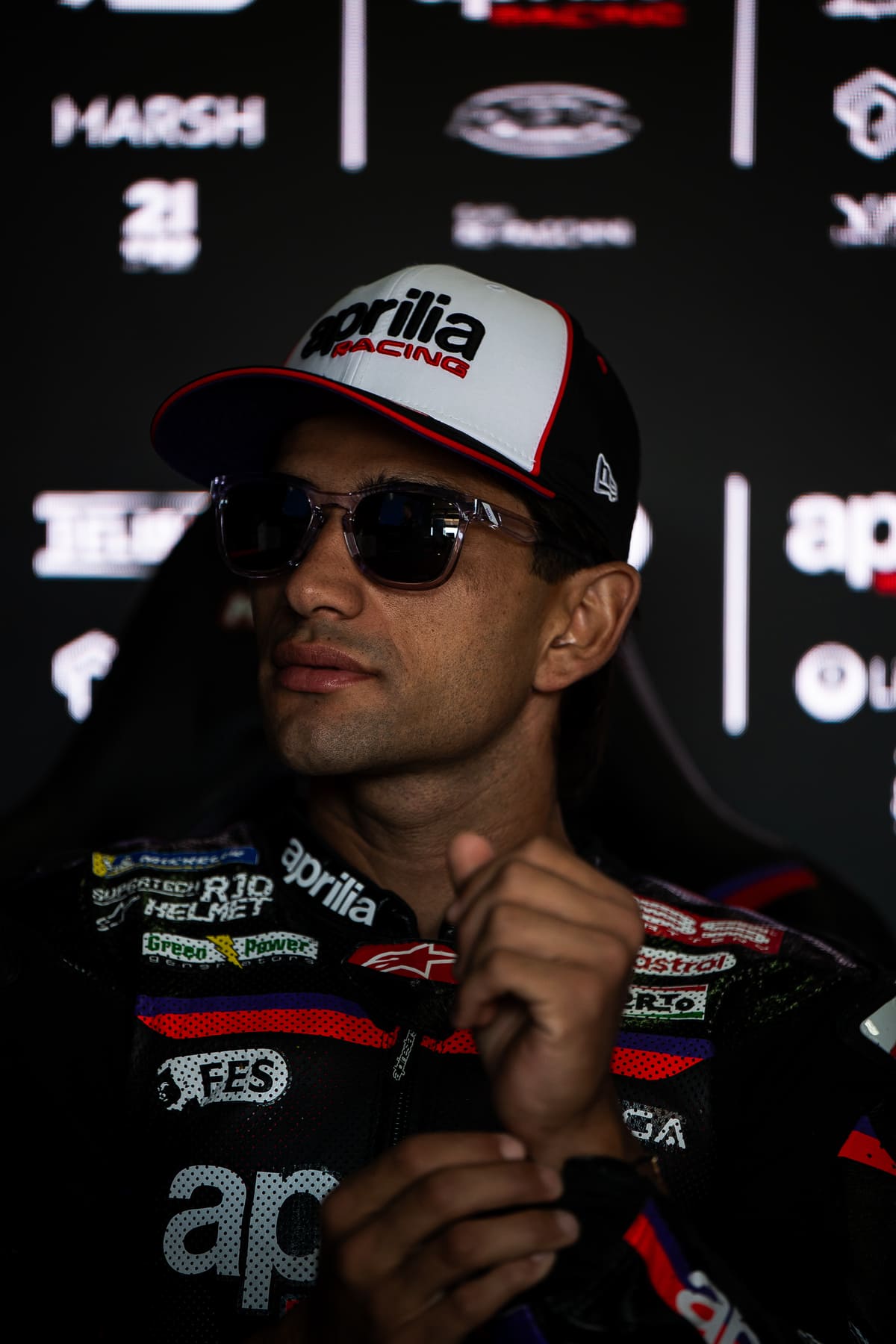 Aprilia tiếp tục giữ ngôi đầu MotoGP