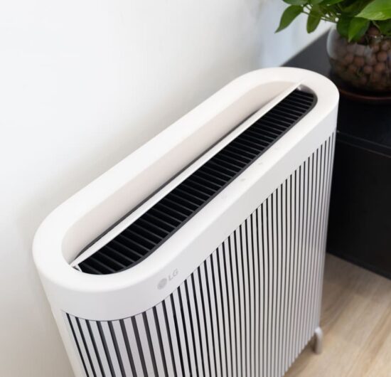 LG PuriCare WallFit: Máy lọc không khí mỏng sát tường, lọc bụi PM0.01