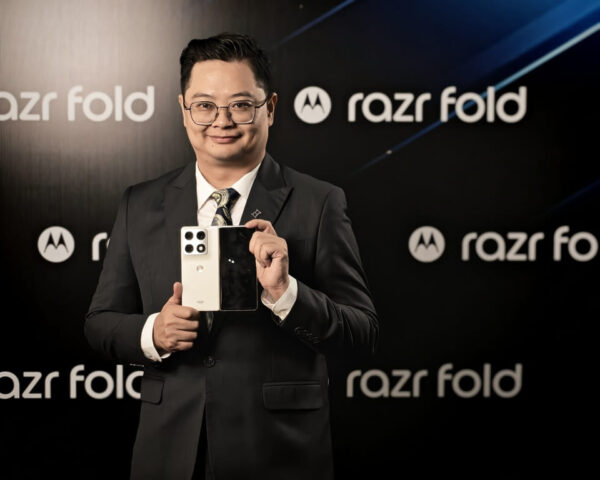 Motorola razr fold