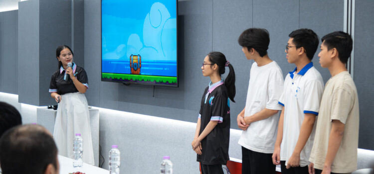 Code Tour bước sang năm thứ 8: Khi AI viết code, người trẻ cần giỏi gì?