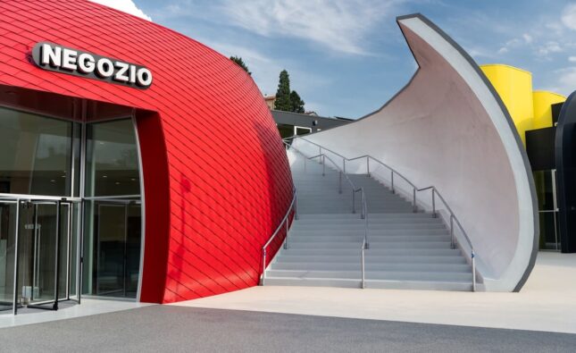 Moto Guzzi khánh thành “ngôi nhà mới” tại Mandello del Lario
