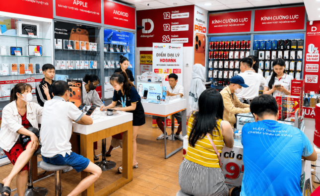 iPhone 18 bắt đầu nhận đặt trước tại Di Động Việt, hỗ trợ đến 10 triệu đồng
