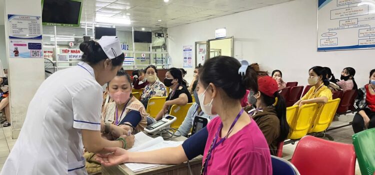 2.010 phụ nữ khó khăn được tầm soát ung thư miễn phí, chương trình mở rộng tới 4 địa phương