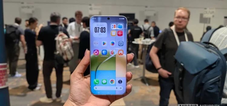 Smartphone Tecno gần như không viền lộ diện: Màn hình 0 mm, pin 6.000 mAh