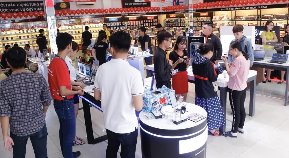 FPT Shop giảm giá đến 50% nhiều sản phẩm dịp 20/10