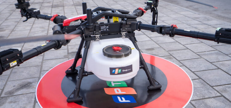 FPT Shop triển khai mô hình UAV hỗ trợ sản xuất nông nghiệp tại Điện Biên