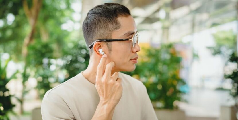 Huawei FreeBuds Neo review: Tai nghe nhỏ gọn, độc đáo và hợp với nhạc trẻ