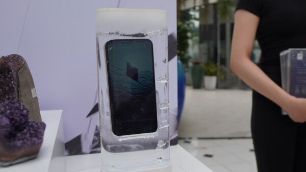 HONOR 600S ra mắt tại Việt Nam, pin 8.100mAh, chống rơi 2,5 mét và tích hợp nút AI riêng